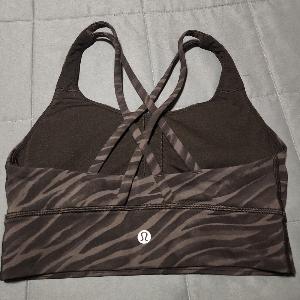 Lululemon - Picture 4 of 5